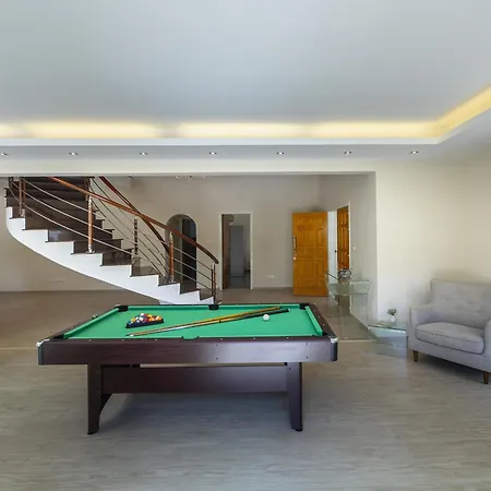 Pervolia Seaside Mansion 7 Meneou