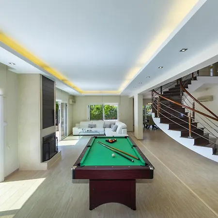 Pervolia Nirides Seaside Mansion 7 Villa *