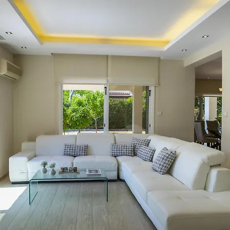Βίλα Pervolia Nirides Seaside Mansion 7