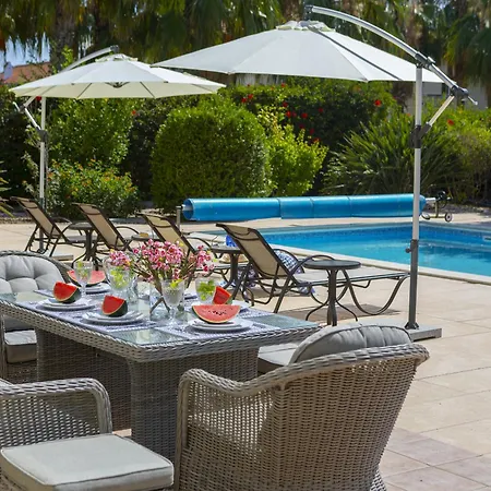 וילה Pervolia Nirides Seaside Mansion 7