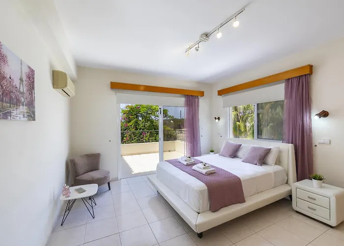 Pervolia Nirides Seaside Mansion 7 Vila