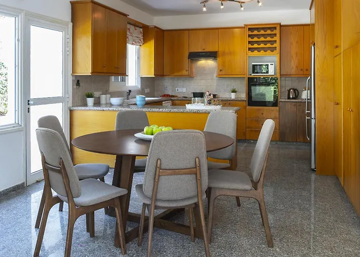 Βίλα Pervolia Nirides Seaside Mansion 7 Λάρνακα