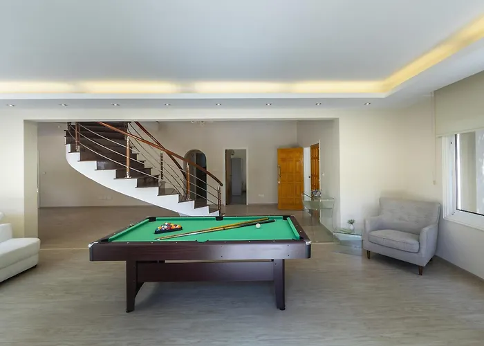 Pervolia Nirides Seaside Mansion 7 Λάρνακα