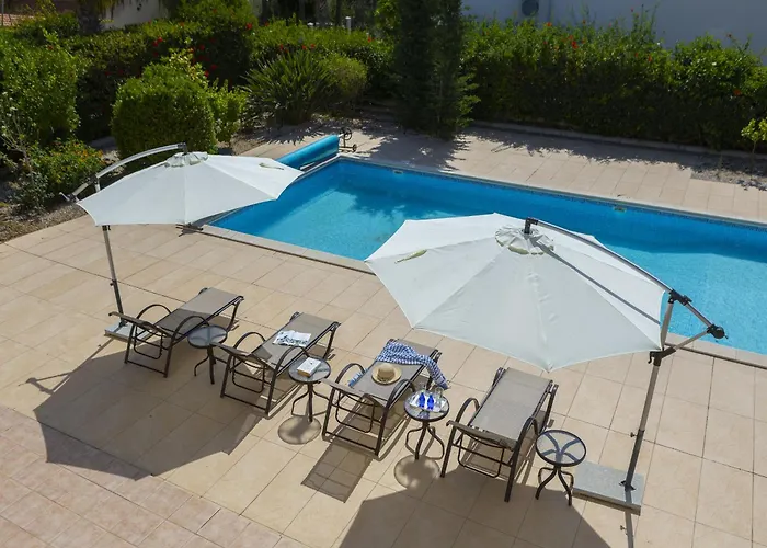 Vila Pervolia Nirides Seaside Mansion 7 Larnaca