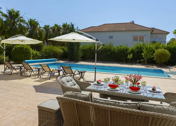 Pervolia Nirides Seaside Mansion 7 Vila