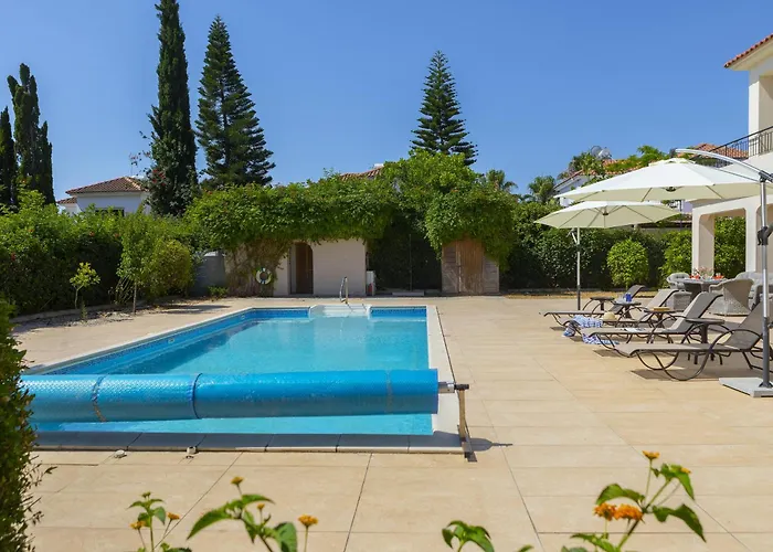 Pervolia Nirides Seaside Mansion 7 Vila