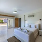 Pervolia Nirides Seaside Mansion 7 Villa Larnaca